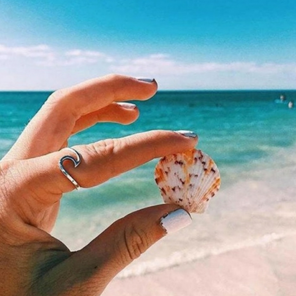 🆕️⚡Wave Ring ⚡ - Picture 2 of 4